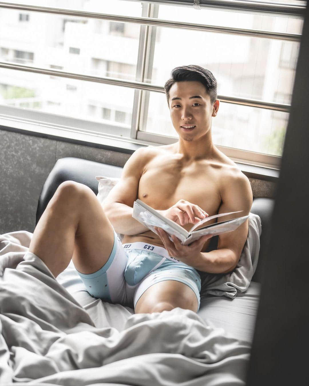 週六嚐鮮肉|示範除毛、介紹內褲 都幾? 真.格鬥系日本 Youtuber:Darani-NICEOLO