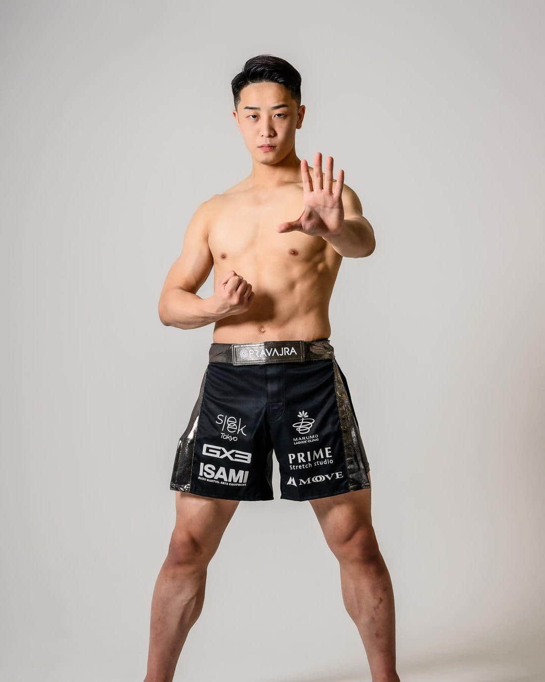週六嚐鮮肉|示範除毛、介紹內褲 都幾? 真.格鬥系日本 Youtuber:Darani-NICEOLO