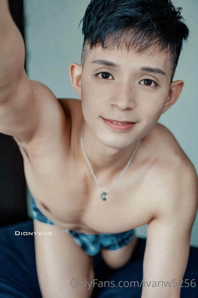 Ivan 愛文好熱 OnlyFans-NICEOLO