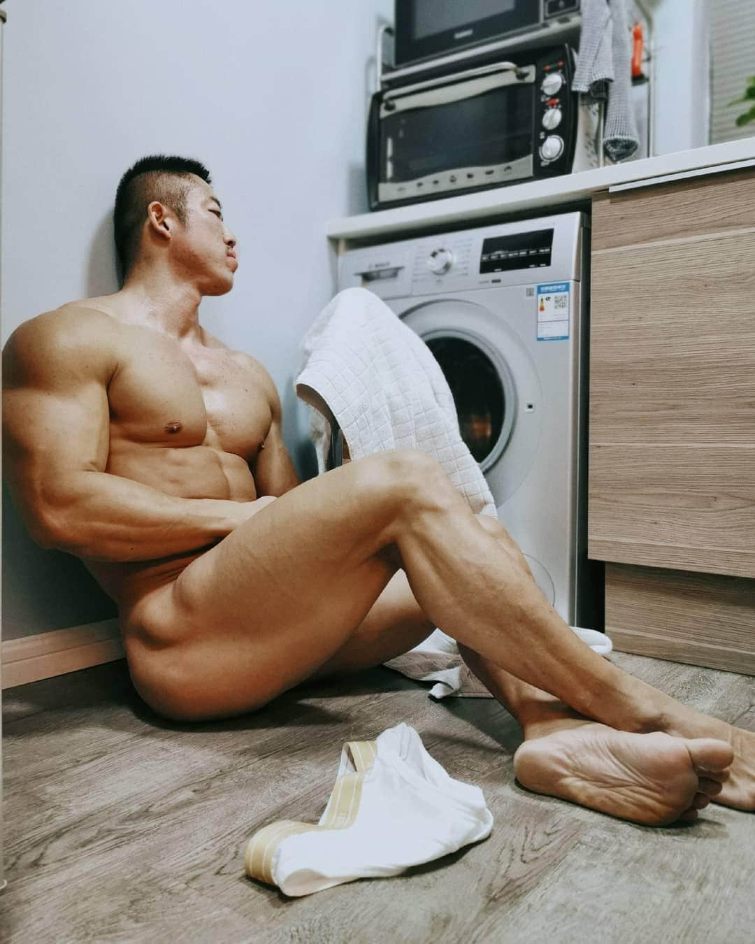 週一品肌肉|又甜又慾的男男CP照!國內肌肉猛男大尺度放閃:Shawn Cai-NICEOLO