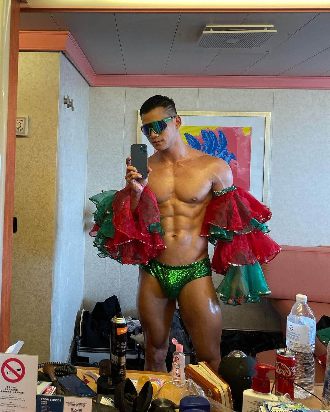 週一品肌肉|吃肉肉夢幻陣容!猛男網黃聯手各國帥哥:Kenvin-NICEOLO
