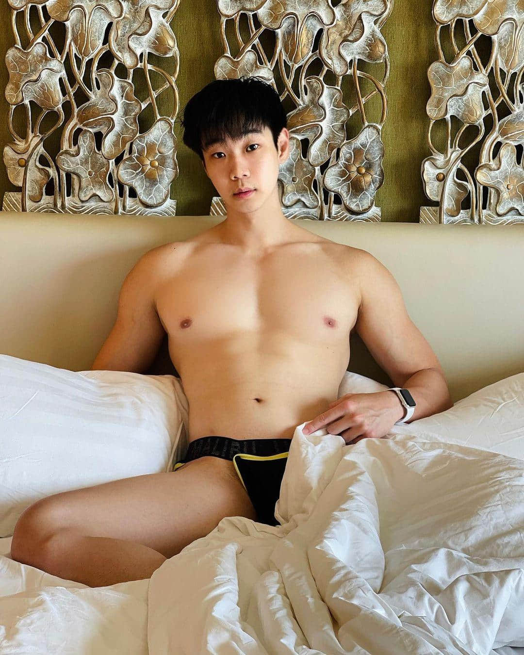 週六嚐鮮肉|單眼皮也能很勾魂!笑眼瞇瞇彎進你的心坎:Walter Soh-NICEOLO