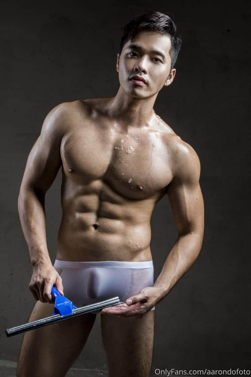 AARONDOFOTO OF COLLECTION P5 MIN NG-NICEOLO