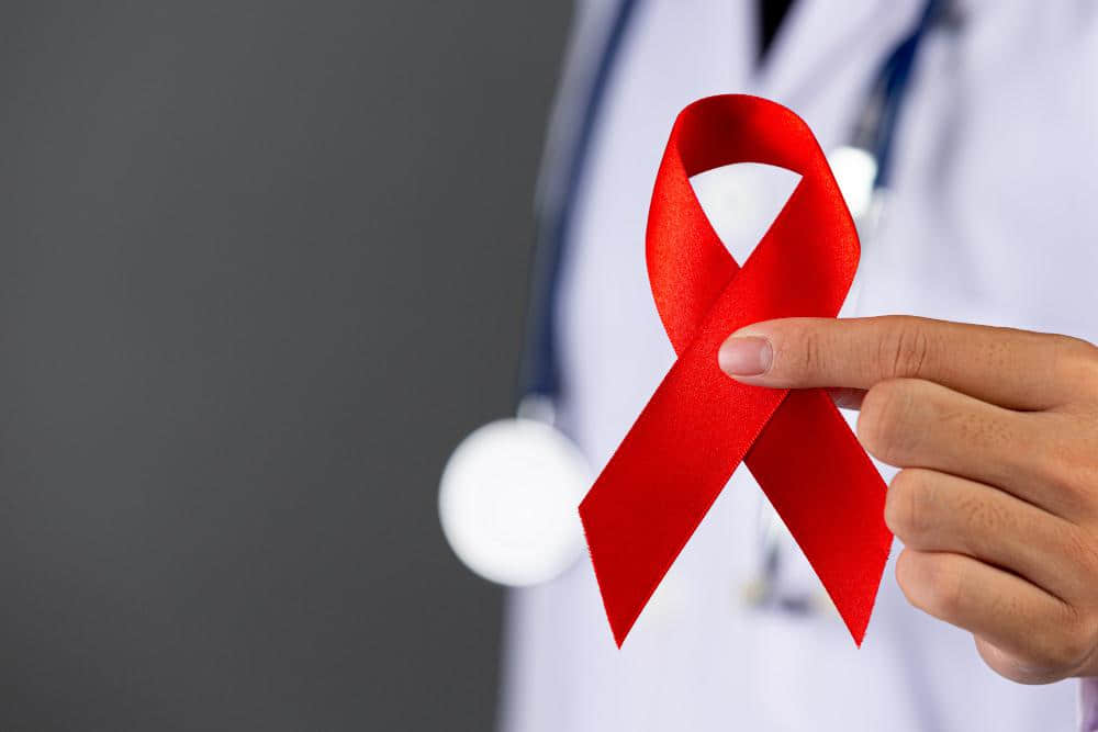 全球第 6 位 HIV 患者幾近痊癒! 科學家驚:「至今已逾一年半未復發。」-NICEOLO