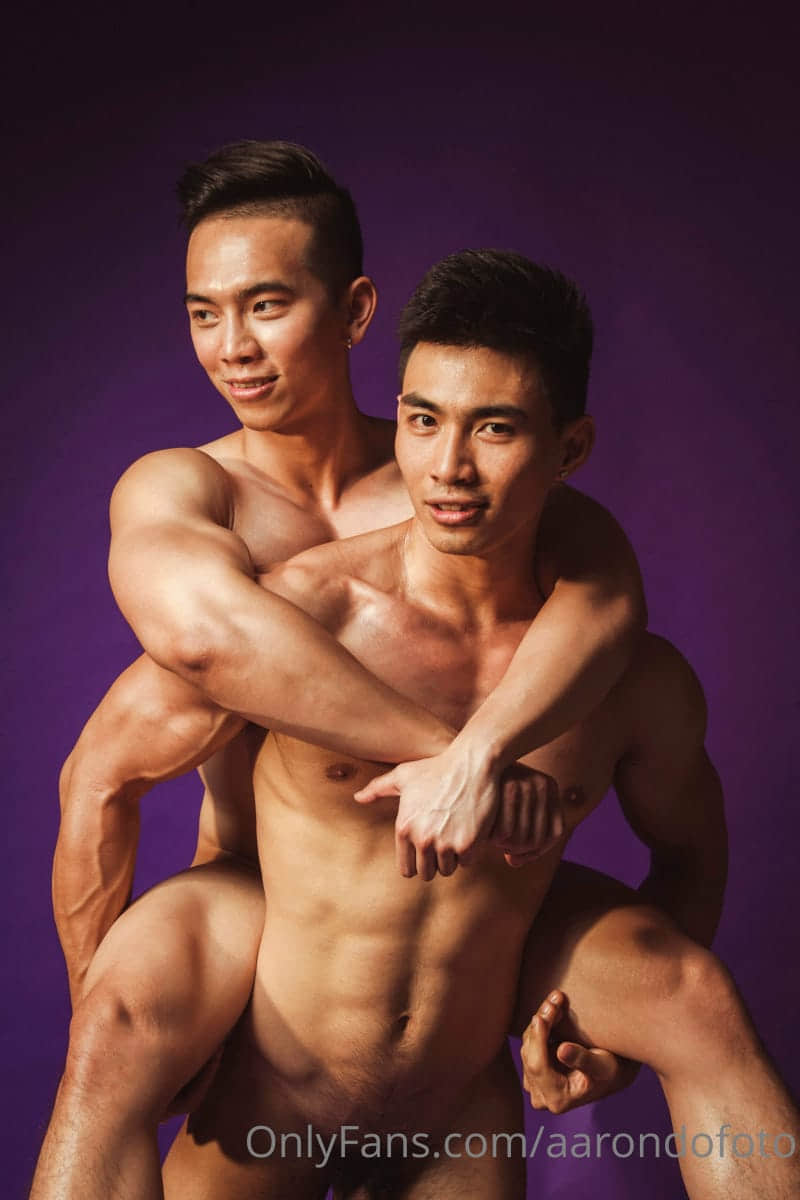 AARONDOFOTO OF COLLECTION P12 SHIREN HOANG-NICEOLO