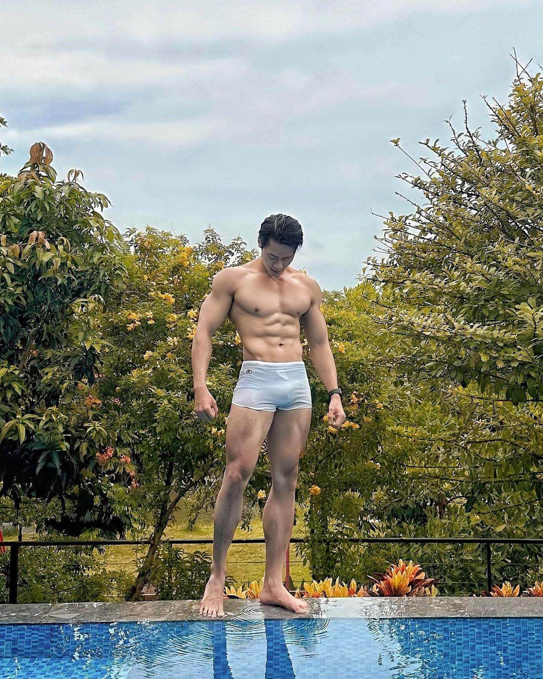 週一品肌肉|男上加男的多人運動!越南選美冠軍:鄧曉德-NICEOLO