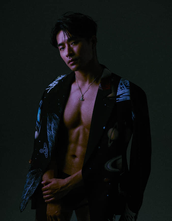 同志天菜加菜!刺刺推出單曲《Horny》談性說愛:「歡迎對我想入非非。」-NICEOLO