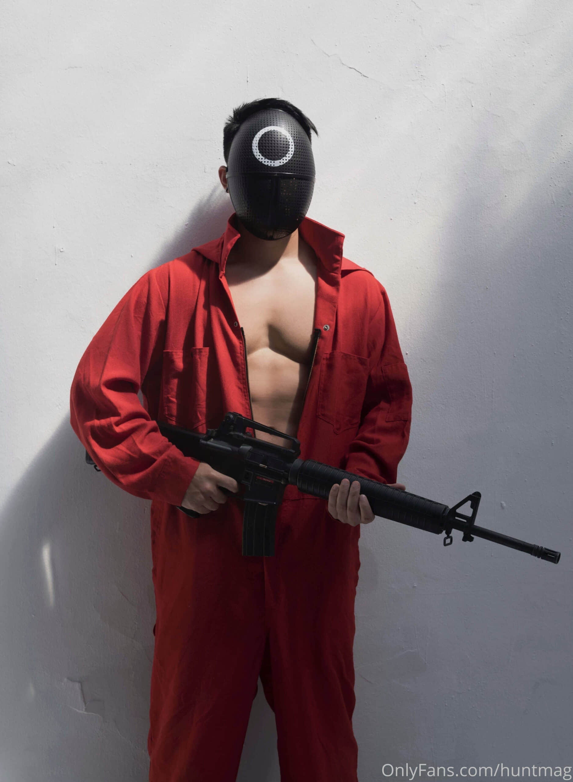 HUNTMAG – THE CAST VOL 4-NICEOLO