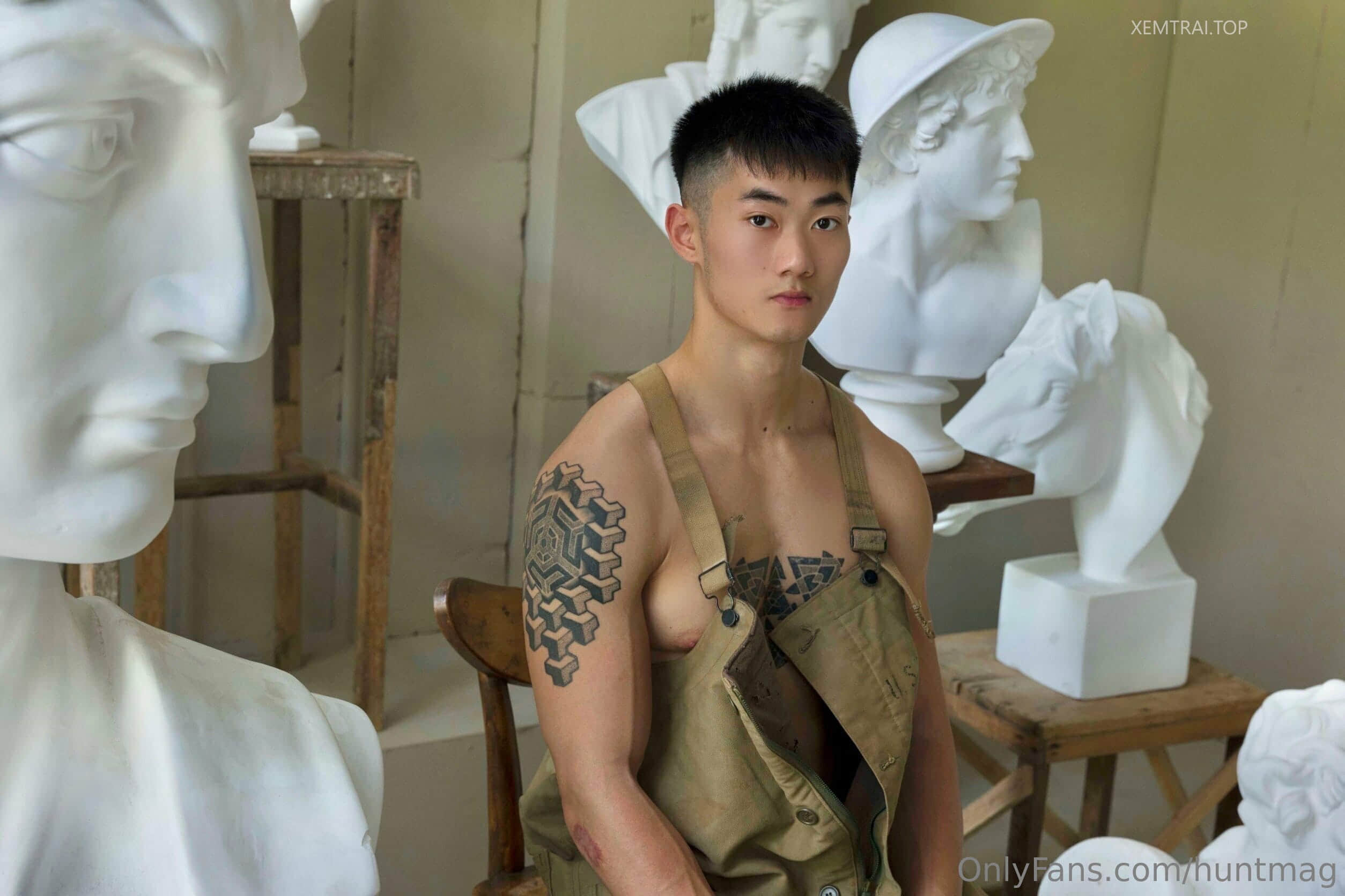 HORN 02 – VINCENT HONG-NICEOLO