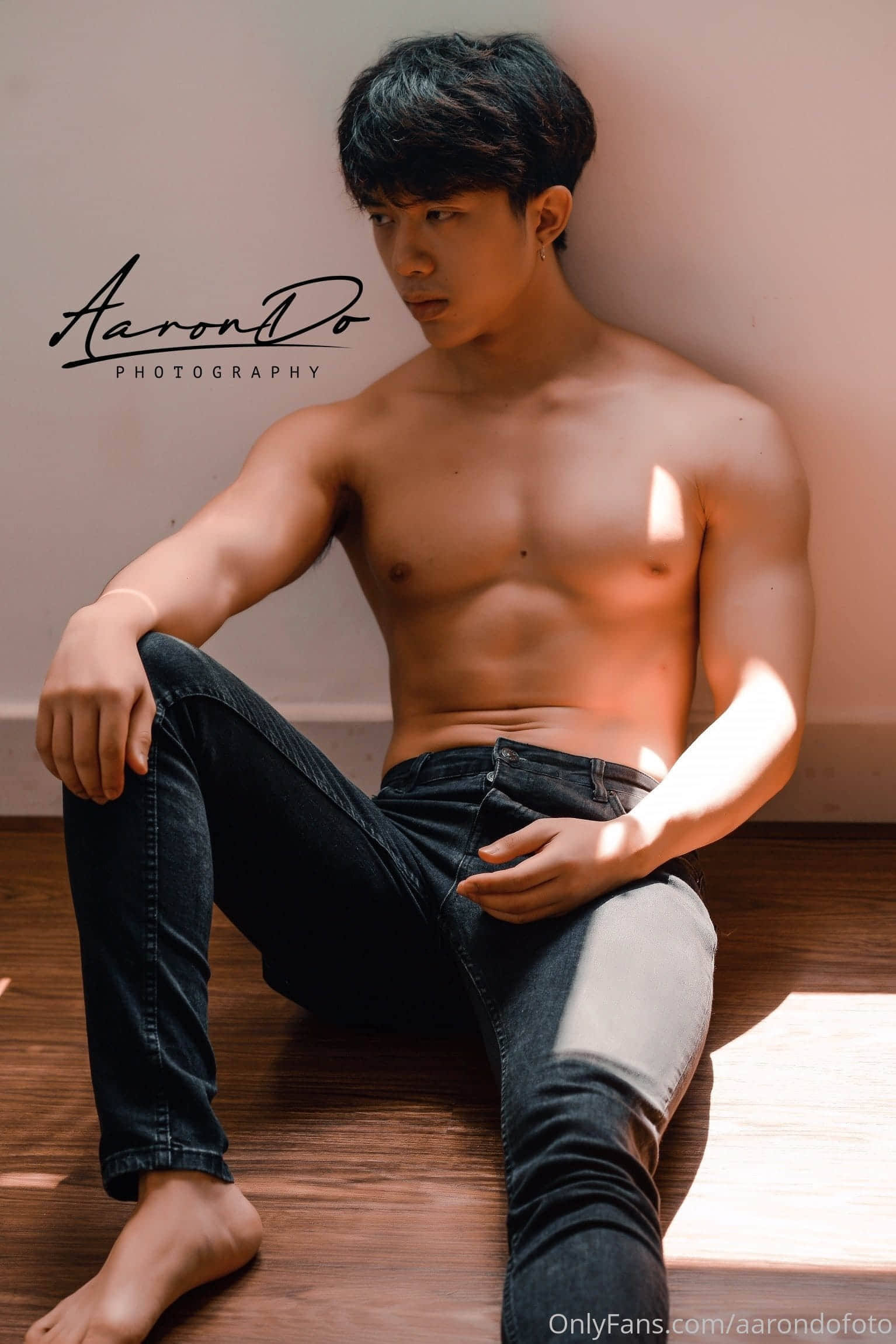 AARONDOFOTO OF COLLECTION P26-NICEOLO