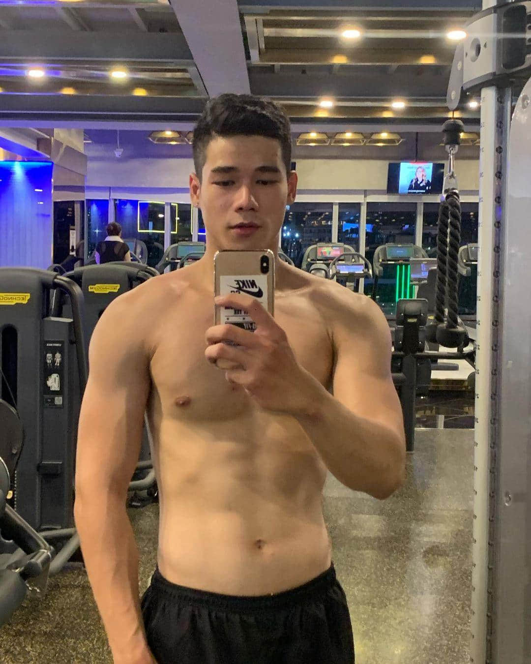 週六嚐鮮肉|參加約會實境秀勇敢出櫃!泰國男模:Huy Kai -NICEOLO
