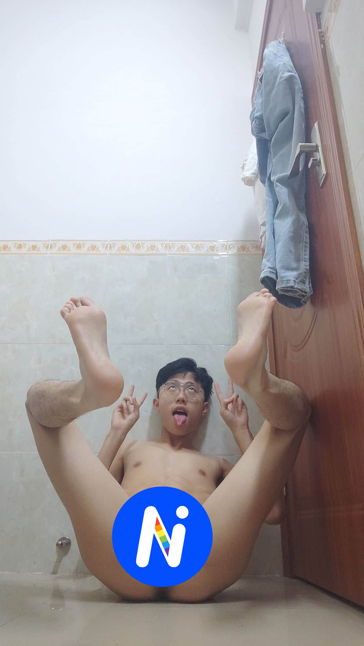 精瘦小夥被調教私密集-NICEOLO