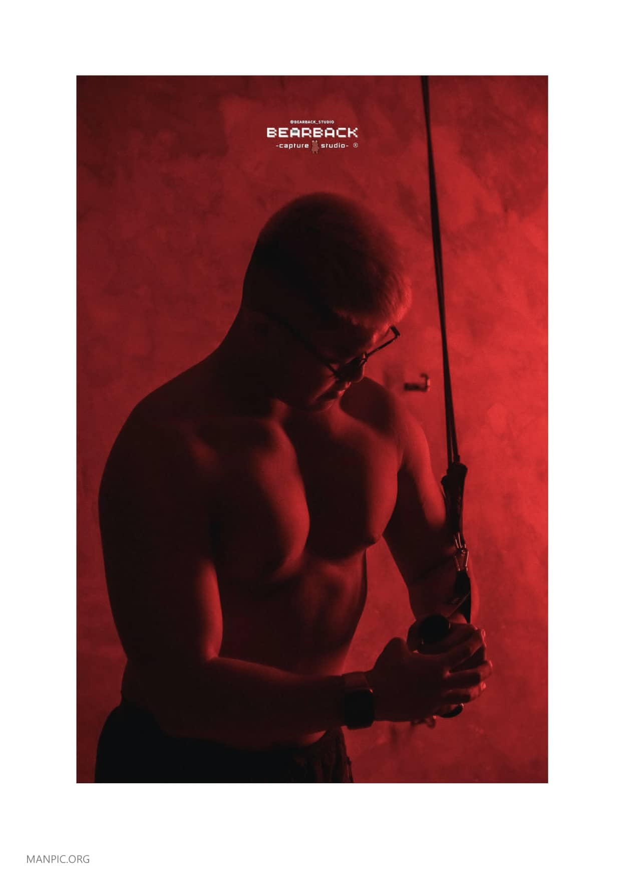 【Bearback Studio 多肉男甡】五月號 多肉男甡 Youjie《暗室裡的費洛蒙釋放》-NICEOLO