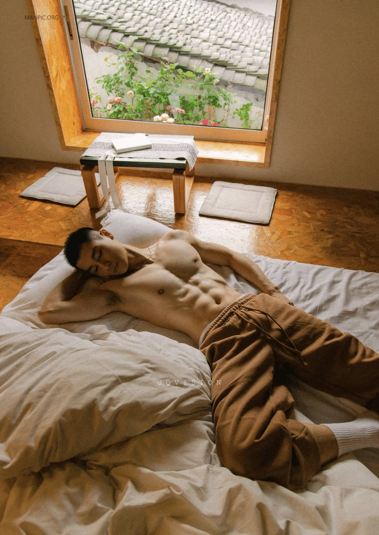 JQVISION ISSUE 16 春日情书·未来篇 The Love Letter From Spring to the future-NICEOLO
