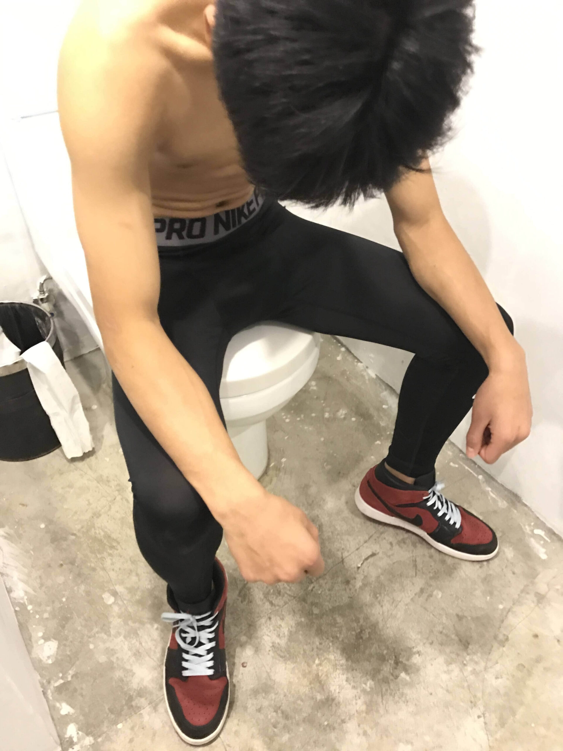黑皮體育生的私拍集 EP1-NICEOLO