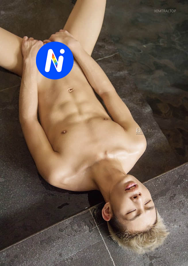 Blue Men No.427-NICEOLO