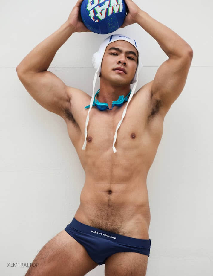 Awesome 35 – TOEY-NICEOLO