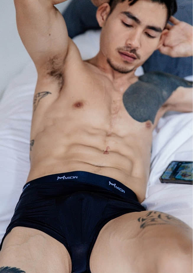 XOXO Magazine vol 15 – KAWEE-NICEOLO