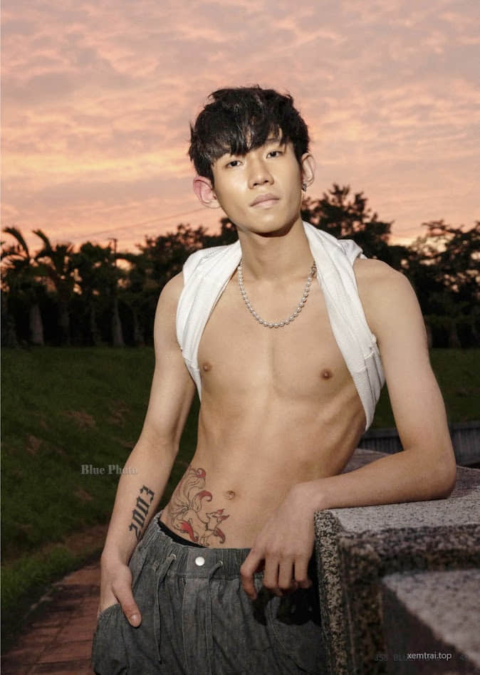 Bluephoto 藍攝 No.358 丞丞-NICEOLO