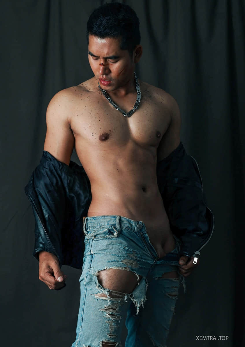 R Collection No.1 – Ron Apichat-NICEOLO